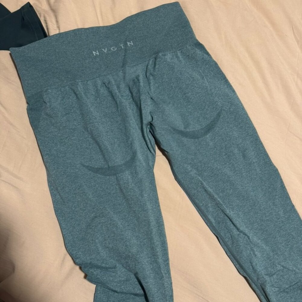 NVGTN Contour Leggings
